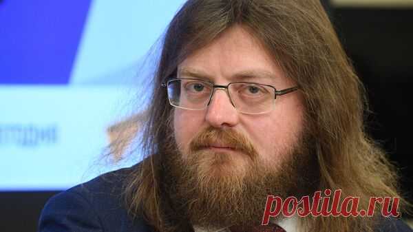 Эколог Баташев подал документы в ЦИК на выдвижение кандидатом в президенты