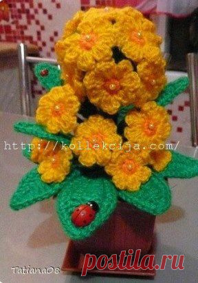 Как связать примулу крючком (мастер-класс) - http://kollekcija.com/primula-kryuchkom-avtor-tatyana-topyigova/