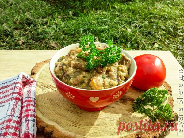 👌 Пшенная каша с королевскими шампиньонами, рецепты с фото Вкусный рецепт Пшенная каша с королевскими шампиньонами, пошаговый, с фото и отзывами 👍 Рецепты из шампиньонов, Блюда из брокколи, Рецепты с баклажанами, Пшенная каша, Пшеничные каши, Блюда с луком