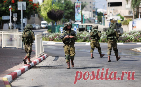 Госдеп призвал американцев воздержаться от поездок в Израиль. Американцам стоит воздержаться от поездок в Израиль и на Западный берег реки Иордан из-за повышенной опасности терактов и гражданских беспорядков, сообщил Госдепартамент США в X (Twitter).