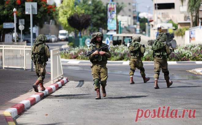Госдеп призвал американцев воздержаться от поездок в Израиль. Американцам стоит воздержаться от поездок в Израиль и на Западный берег реки Иордан из-за повышенной опасности терактов и гражданских беспорядков, сообщил Госдепартамент США в X (Twitter).