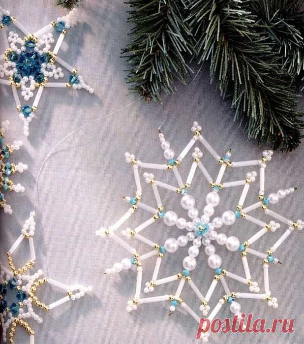 Елочные игруши из бисера и стекляруса