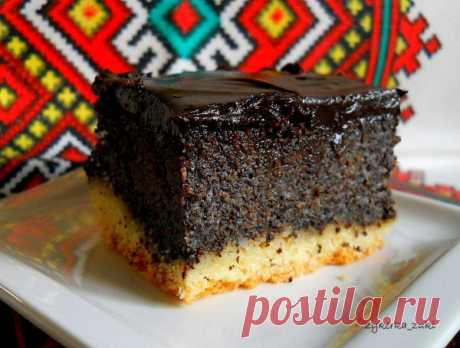 ПЛЯЦОК МАКОВНИК .