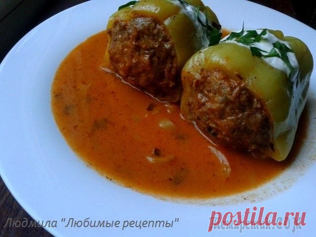 Ленивые голубцы в перцах.