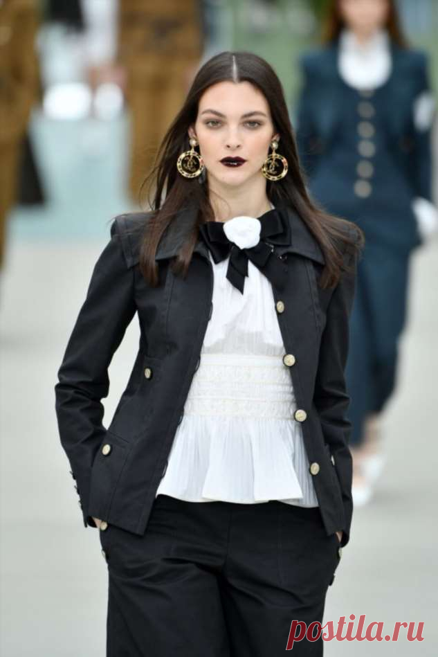 МОДНАЯ КОЛЛЕКЦИЯ CHANEL RESORT 2020 – ПЕРВАЯ, ПОСЛЕ СМЕРТИ КАРЛА ЛАГЕРФЕЛЬДА | Краше Всех