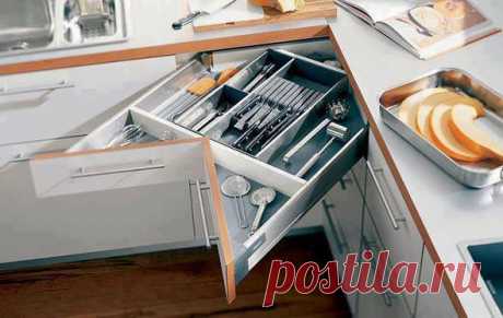 Creative Corner Drawer! | WoodworkerZ.com