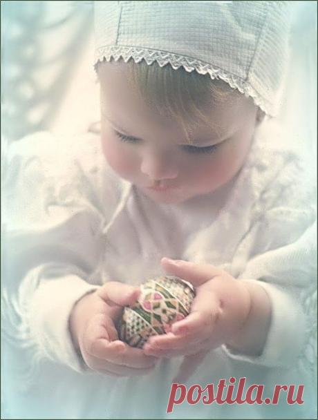 BEAUTYTOUCH • Wishing you Happy Easter with new joys and new...