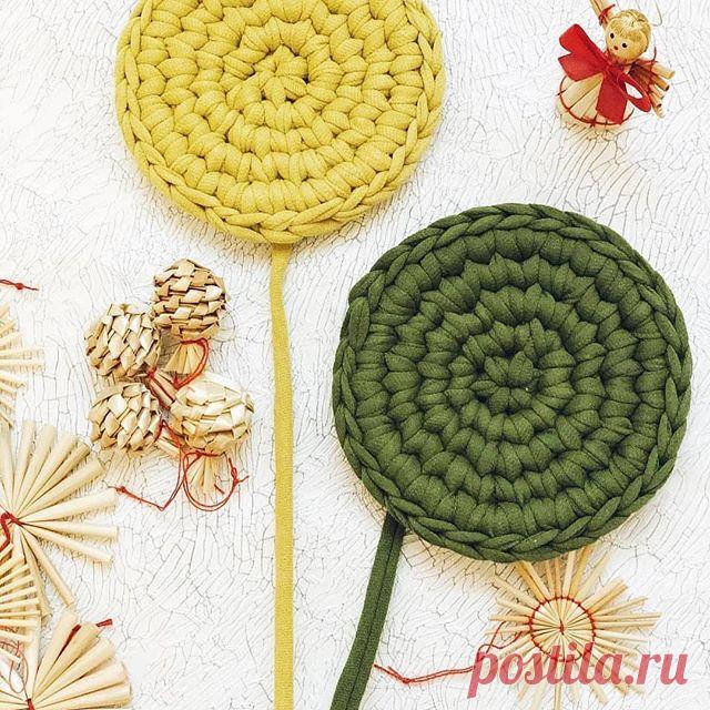 Вяжем из “спагетти”: создаем интересные красивые вещи с помощью трикотажной пряжи - быстро и просто! - Блог интернет-магазина 