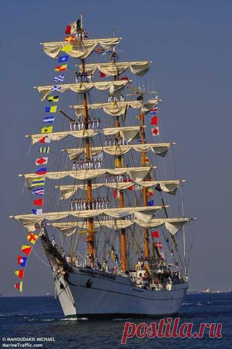 The tall ship ARM Cuauhtemoc, Mexico. | Ships, Lighthouses, Castles, …| Pinterest