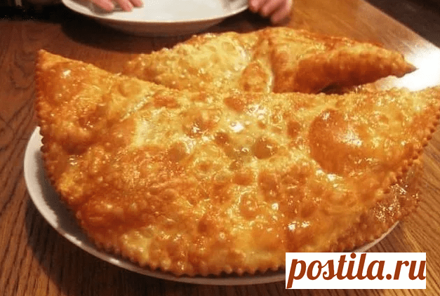 Чебуреки вилкой рецепт. Домашние чебуреки с мясом