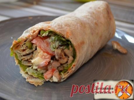 ТОП-6 рецептов домашней шаурмы | ДОМАШНИЕ РЕЦЕПТЫ Я очень люблю шаурму - а вы? Сразу пресекаю возможный поток возмущения по поводу популяризации фаст-фуда - шаурму “быстрой едой” я не считаю...