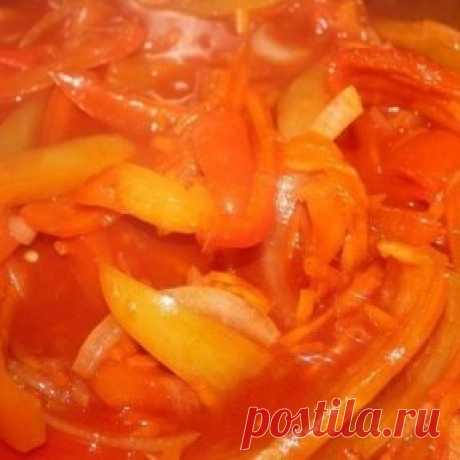 ТОП-16 лучших рецептов вкусного лечо
1 Лечо из болгарского перца
2 Лечо «Семейное»
3 Лечо с морковью
4 Лечо на зиму из перца и фасоли
5 Лечо "Вкусное"
6 Лечо из огурцов
7 Лечо из баклажанов
8 Диетическое лечо по-домашнему (без уксуса)
9 Лечо классическое
10 Лечо простое
11 Лечо с уксусом и томатной пастой
12  Лечо тушеное
13  Лечо с травами
14  Лечо с чесноком
15  Лечо острое
16  Лечо с хреном
 
Этот салат - одна из самых популярных разновидностей домашней консервации: пра...