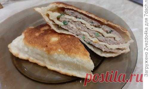 Сегодня мы будем готовить китайские лепешки. Они вкусные и очень сытные! Очень вкусные и сочные, короче говоря — «за уши