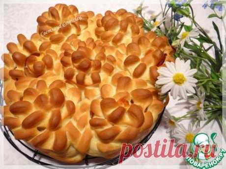 Пирог &quot;Цветы&quot; с беконом и сыром Чечил - кулинарный рецепт
