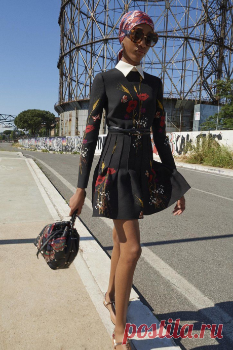 Круизная коллекция Valentino Resort 2019