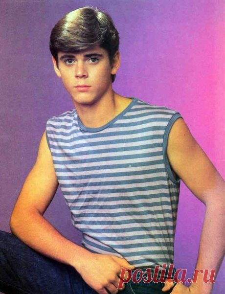 Си Томас Хауэлл