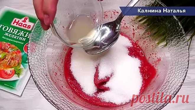 Беру стакан любых ягод , РАЗ ДВА и Вкусняшка к чаю готова. Конфе...