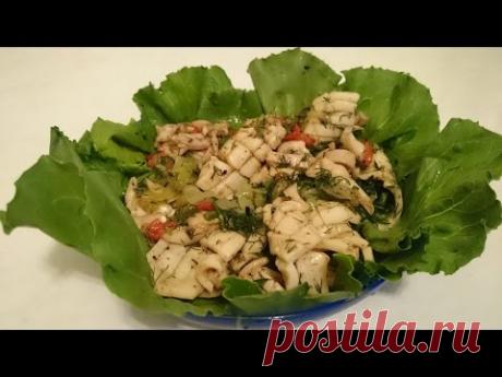 Салат с жареными кальмарами Рецепт как приготовить блюдо вкусно ужин домашние быстро видео - YouTube