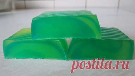 Мыло &quot;свирлы&quot; желто-зеленые.запах спелая дыня,масло абрикосовых косточек.