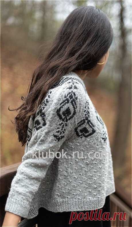Укороченный свободный пуловер Кокоро от EweKnit Женский блог о рукоделии и моде покажем Вам мастер классы рукоделия, модели, схемы, узоры и обучение вязанию. Здесь же вы найдете модные новости, советы с чем носить кардиган или платье-футляр, капсульный гардероб, а так же найдете мастер классы новости моды, сеты одежды.