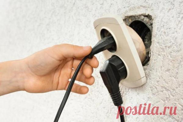 3 способа быстро решить проблему вываливания розеток из стен