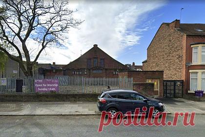 Британская церковь позволила проституткам работать на церковной парковке. Церковь Всех Святых, расположенная в районе Кенсингтон в Ливерпуле, приняла решение оставлять ворота своей парковки открытыми на ночь, несмотря на то, что этой территорией в темное время суток пользуются проститутки — они оказывают услуги в автомобилях клиентов и употребляют наркотики, оставляя мусор на парковке.