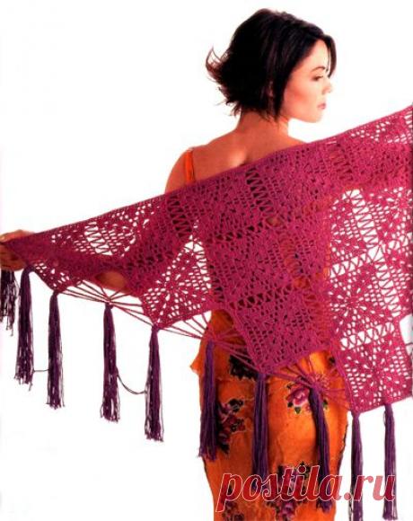Ажурная геометрическая шаль из квадратов с кистями. Крючком. / Обсуждение на LiveInternet - Российский Сервис Онлайн-Дневников