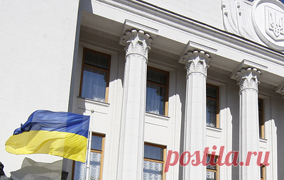 На Украине конфисковали активы почти на $940 млн, которые якобы связаны с Россией. ВСУ передали вертолет Bell 427, самолет Gulfstream G650, 47 грузовых автомобилей, 55 легковых автомобилей и 3 бортовых полуприцепа, сообщил начальник департамента стратегических расследований украинской полиции Андрей Рубель