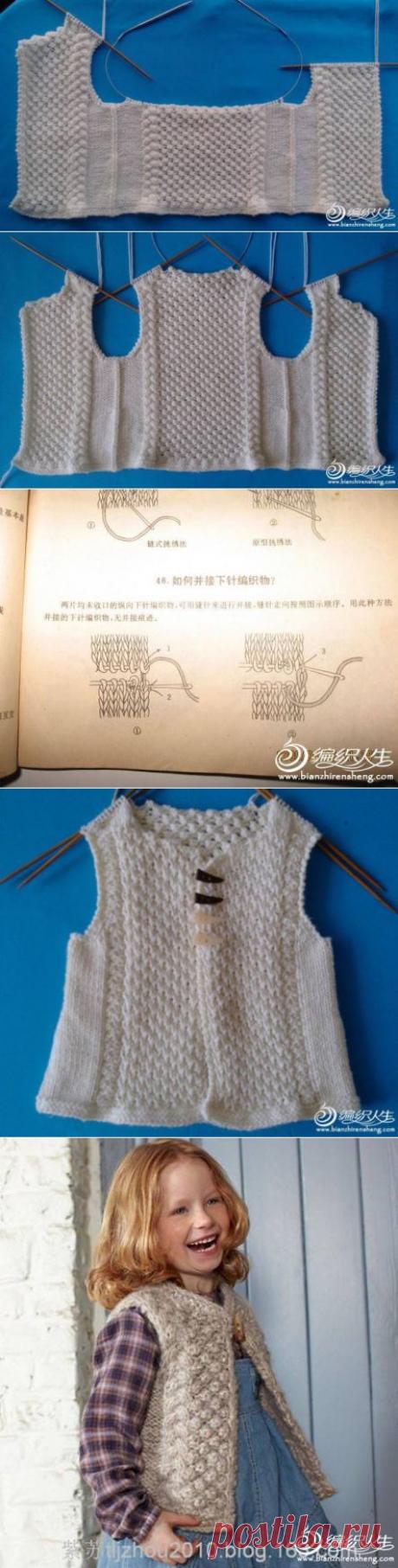 Теплый жилетик спицами