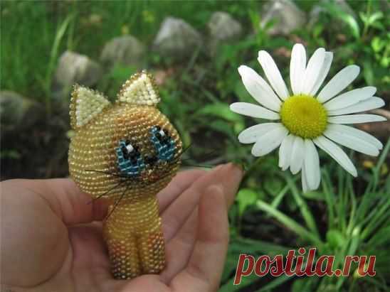 из бисера