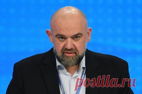 Проценко назвал яркую отличительную особенность омикрон-штамма. Главный врач больницы №40 в Коммунарке, председатель комиссии Генсовета «Единой России» по здравоохранению Денис Проценко рассказал, что омикрон-штамм начал вызывать тяжелое течение заболевания у детей. Это, по мнению медика, является яркой отличительной особенностью данной разновидности коронавируса.