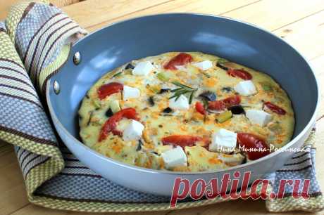 Омлет с овощами и брынзой на сковороде | Русская кухня