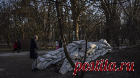 В трёх областях Украины объявлена воздушная тревога. Воздушная тревога объявлена в Днепропетровской, Кировоградской и Николаевской областях Украины. Читать далее