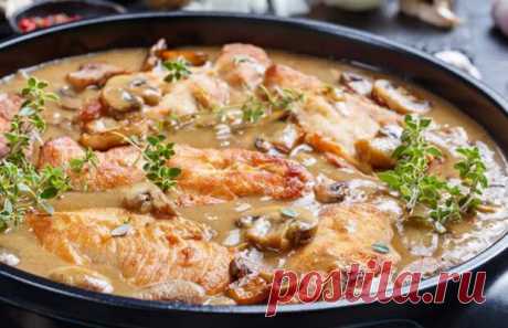 10 простых и вкусных блюд из куриной грудки - Будет вкусно - Социальная сеть "МТ.RU" Куриная грудка — любимый мясной продукт многих семей. Филе быстро готовится, стоит недорого и поддается вариациям. Вареный продукт едят те, кто следит за фигурой, некоторые просто жарят курицу, а более изобретательные делают хрустящие наггетсы. Но это далеко не все, что можно придумать! Сегодня Подписывайтесь, читайте, комментируйте, ставьте лайки
