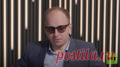 RT опубликовал фрагмент видео побега жителя Латвии с дочкой в Россию на сапе. Житель Латвии сбежал в Россию на сапе вместе с дочкой. В распоряжении RT появилось видео, как семья оказалась в Псковской области. Читать далее
