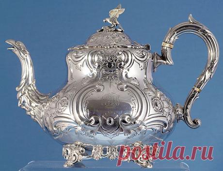 АНТИКВАРНАЯ ЛАВКА. СЕРЕБРЯНЫЕ КОФЕЙНИКИ..