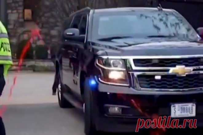 Daily Mail: протестующие облили краской автомобиль Блинкена. Пропалестинские демонстранты требуют от США остановить геноцид в секторе Газа.