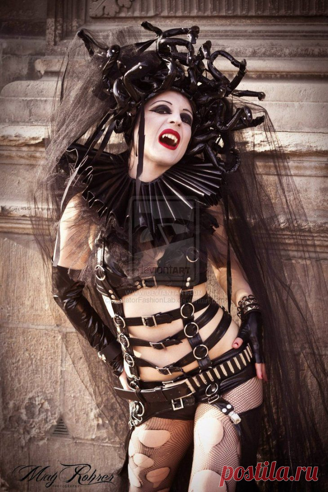 Alien Vampires - Поиск в Google