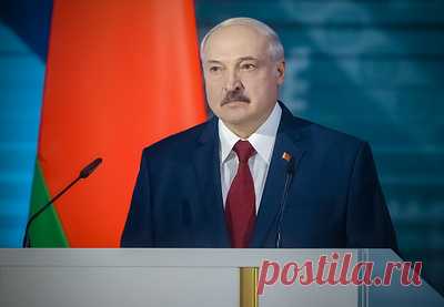 Лукашенко: Белоруссия продолжит закупать у России газ в тех же объемах. "Газпром" в "накладе не останется", заявил президент республики