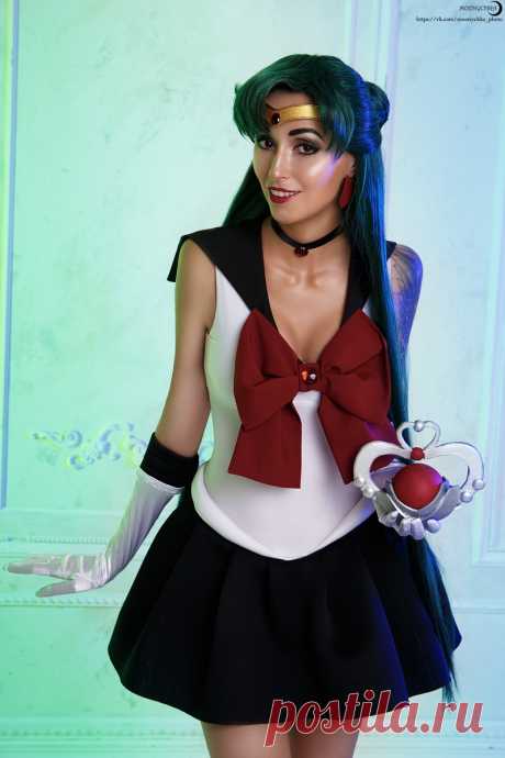 Очаровательная Лерочка Химера (Himera Cosplay) в образе Сейлор Плутон (Sailor Pluto) по мотивам «Сейлор Мун» (Sailor Moon)