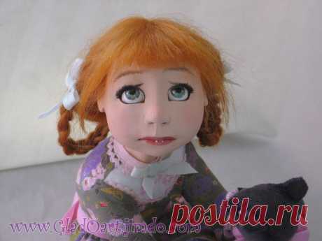 Авторская кукла &quot;Все равно его не бошу...&quot; 
paperclay, натуральные ткани, кожа, кружево. 19см (в положении сидя) 2011г. Ед. экз
Кукла сейчас в Москве.