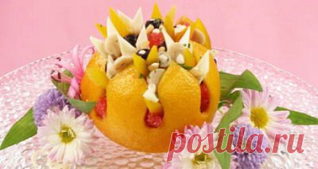 Салат в грейпфрутовой корзиночке. - Рецепты - Доставка пиццы, обедов, суши, питьевой воды домой и в офис, банкет, кейтеринг, организация мероприятий в Петербурге