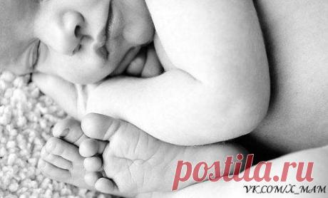 Что самая сладкая сладость на свете? Сахар - могла я когда-то ответить. Мёд, мармелад, пастила и щербет. Только теперь поняла я ответ. Родного ребёночка - запах макушки, что остаётся на нашей подушке, пальчики нежные и ноготки, попка, коленочки и локотки!