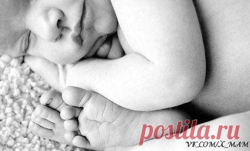 Что самая сладкая сладость на свете? Сахар - могла я когда-то ответить. Мёд, мармелад, пастила и щербет. Только теперь поняла я ответ. Родного ребёночка - запах макушки, что остаётся на нашей подушке, пальчики нежные и ноготки, попка, коленочки и локотки!