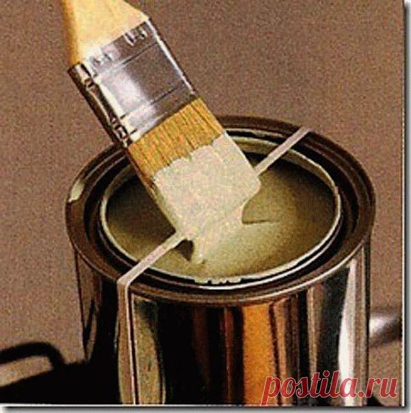 И НИЧЕГО ЛИШНЕГО НА ПОЛ