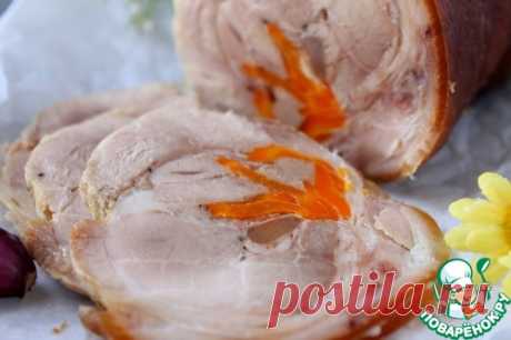 Рулет из рульки с морковью и чесноком - кулинарный рецепт