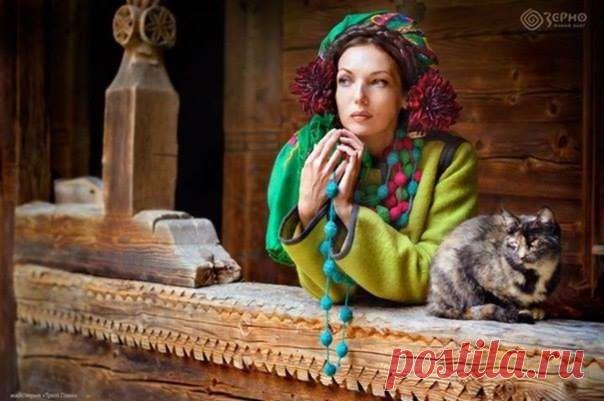 Жены и дети бойцов АТО снялись в невероятной фотосессии в старинных украинских нарядах