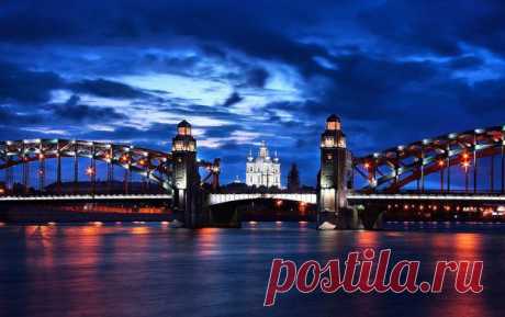 Санкт-Петербург, Большеохтинский мост ( «Мост Императора Петра Великого» )