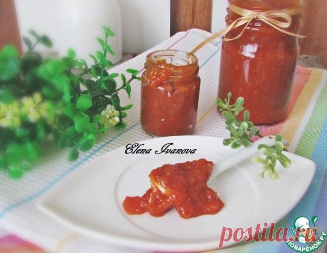 Китайский сладкий соус
Томатная паста — 3 ст. л.
Сок апельсиновый (свежевыжатый) — 250 мл
Масло растительное — 2 ст. л.
Чеснок — 2 зуб.
Имбирь (корень) — 30 г
Лук репчатый (крупный) — 1 шт
Вино красное сухое — 2 ст. л.
Крахмал картофельный — 1 ст. л.
Вода (холодная кипяченая) — 1 ст. л.
Соевый соус (Kikkoman) — 2 ст. л.
Сахар коричневый — 2 ст. л.
Уксус (столовый) — 1 ст. л.