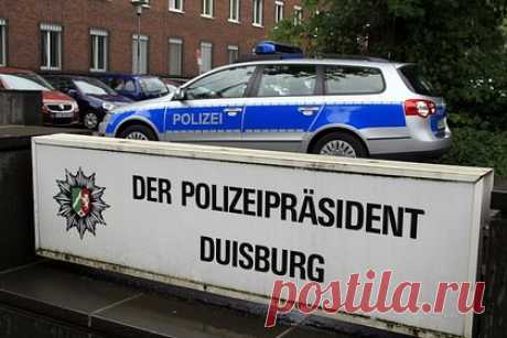 В посольстве рассказали о контактах с готовившей переворот в ФРГ россиянкой. В посольстве РФ в Германии рассказали, что им известно о выдвижении Генпрокуратурой ФРГ обвинений против группы лиц, среди которых находится российская гражданка, задержанная в декабре 2022 года за подготовку государственного переворота. Отмечается, что консулы находятся в контакте с женщиной и ее адвокатом.